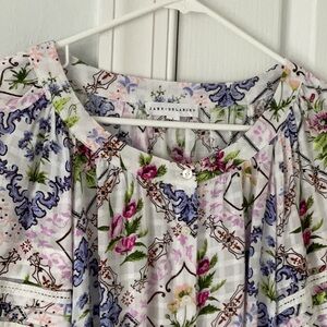 Elegant Floral Women's Blouse